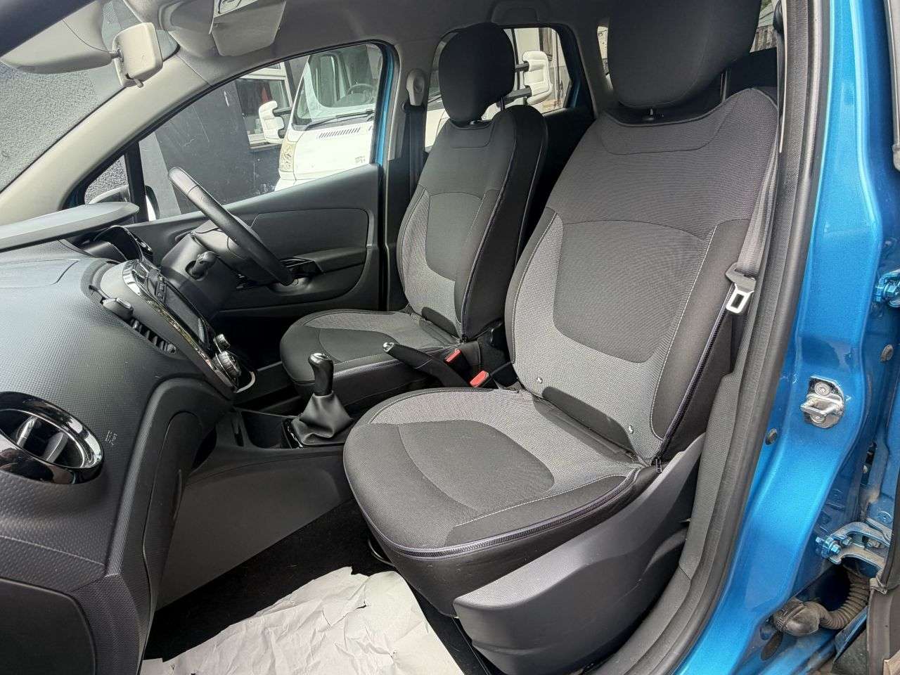 2015 RENAULT CAPTUR 2015 RENAULT CAPTUR