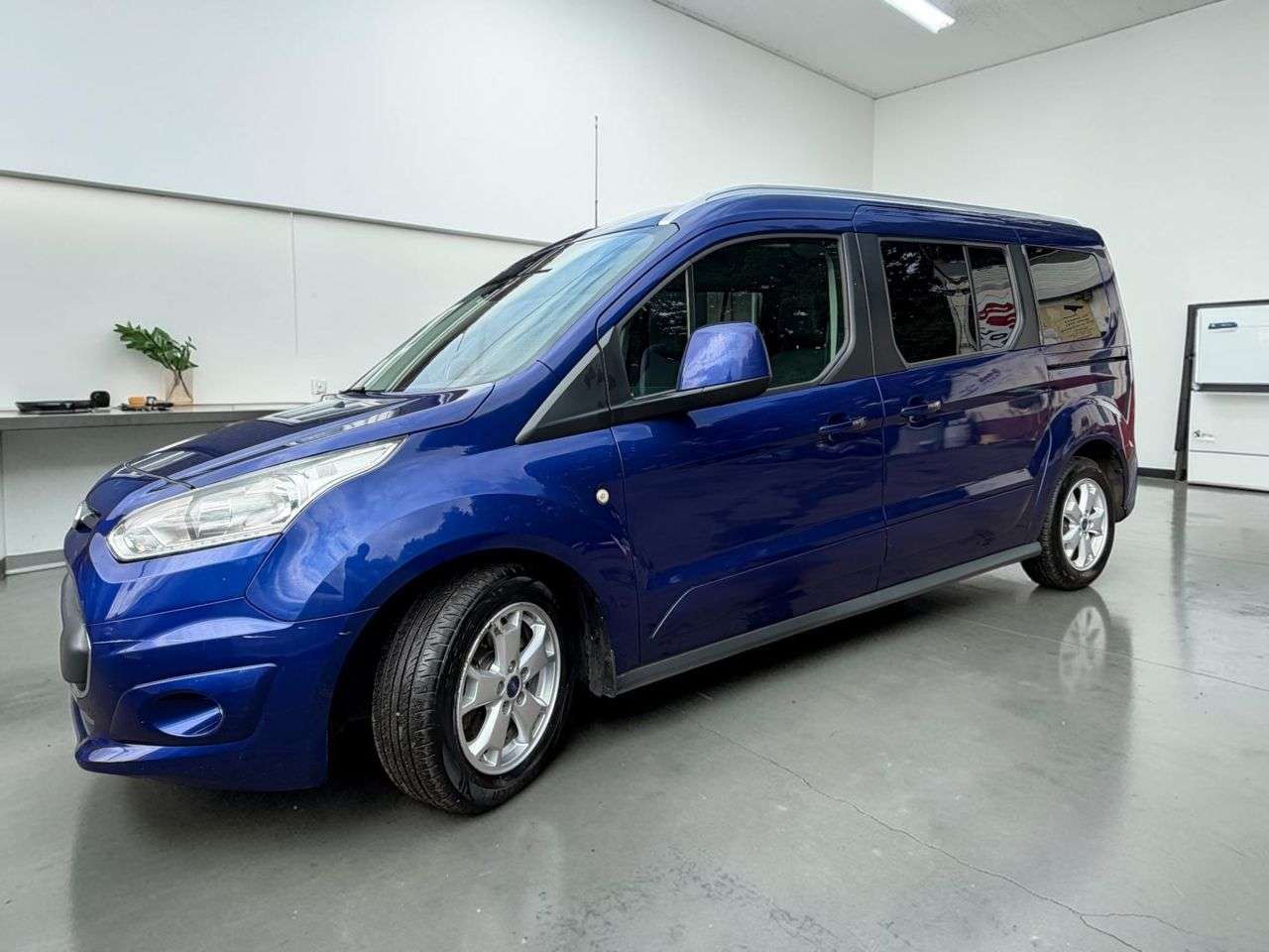 A 2015 FORD GRAND TOURNEO CONNECT 1.5 TDCi Titanium MPV 5dr Diesel Manual Euro 6 (s/s) (120 ps) ***FULL 10 ST A 2015 FORD GRAND TOURNEO CONNECT 1.5 TDCi Titanium MPV 5dr Diesel Manual Euro 6 (s/s) (120 ps) ***FULL 10 ST