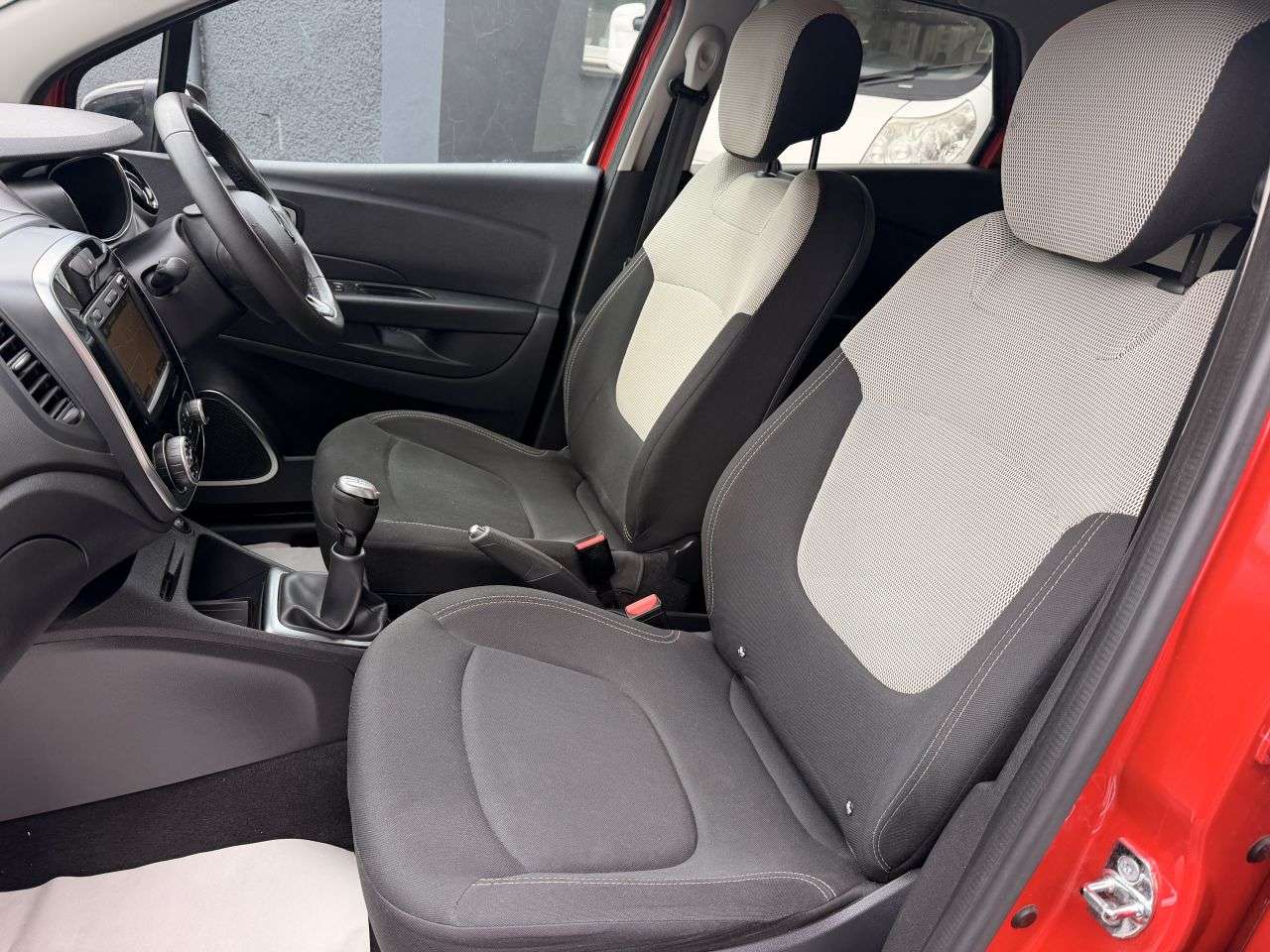 2019 RENAULT CAPTUR 2019 RENAULT CAPTUR