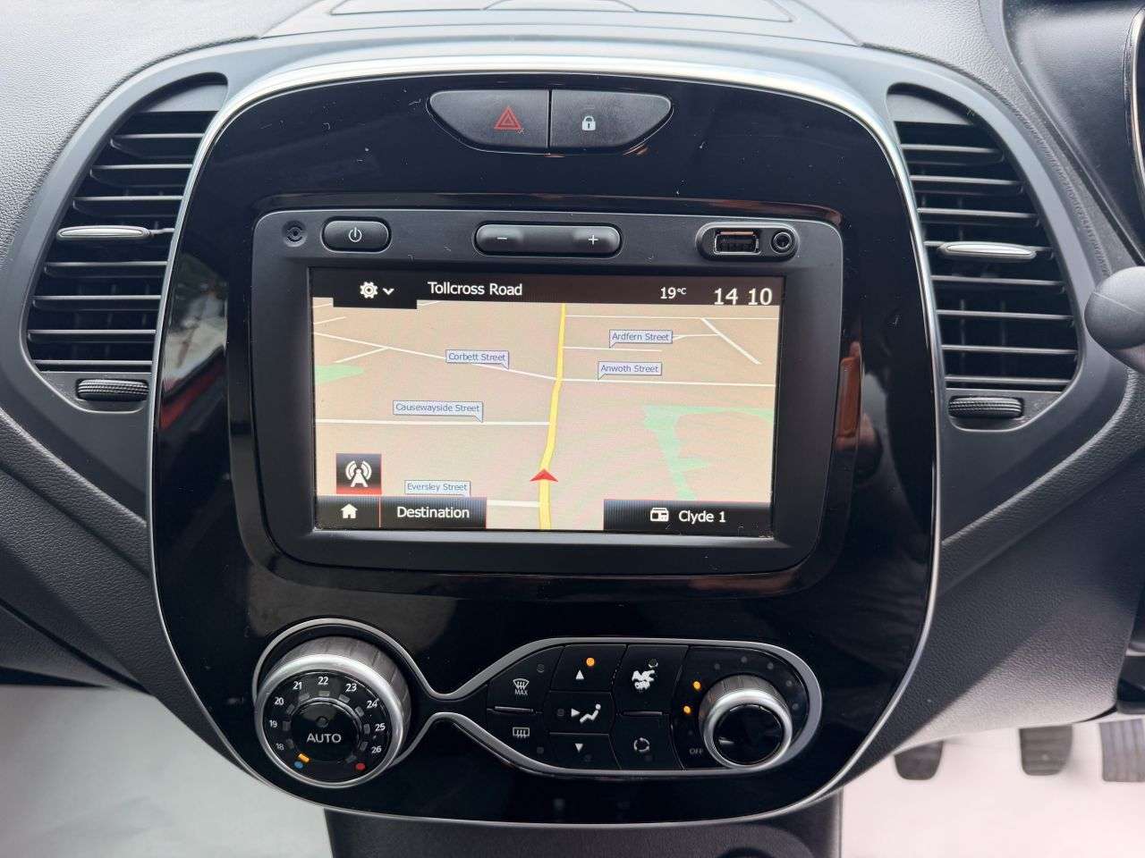2019 RENAULT CAPTUR 2019 RENAULT CAPTUR