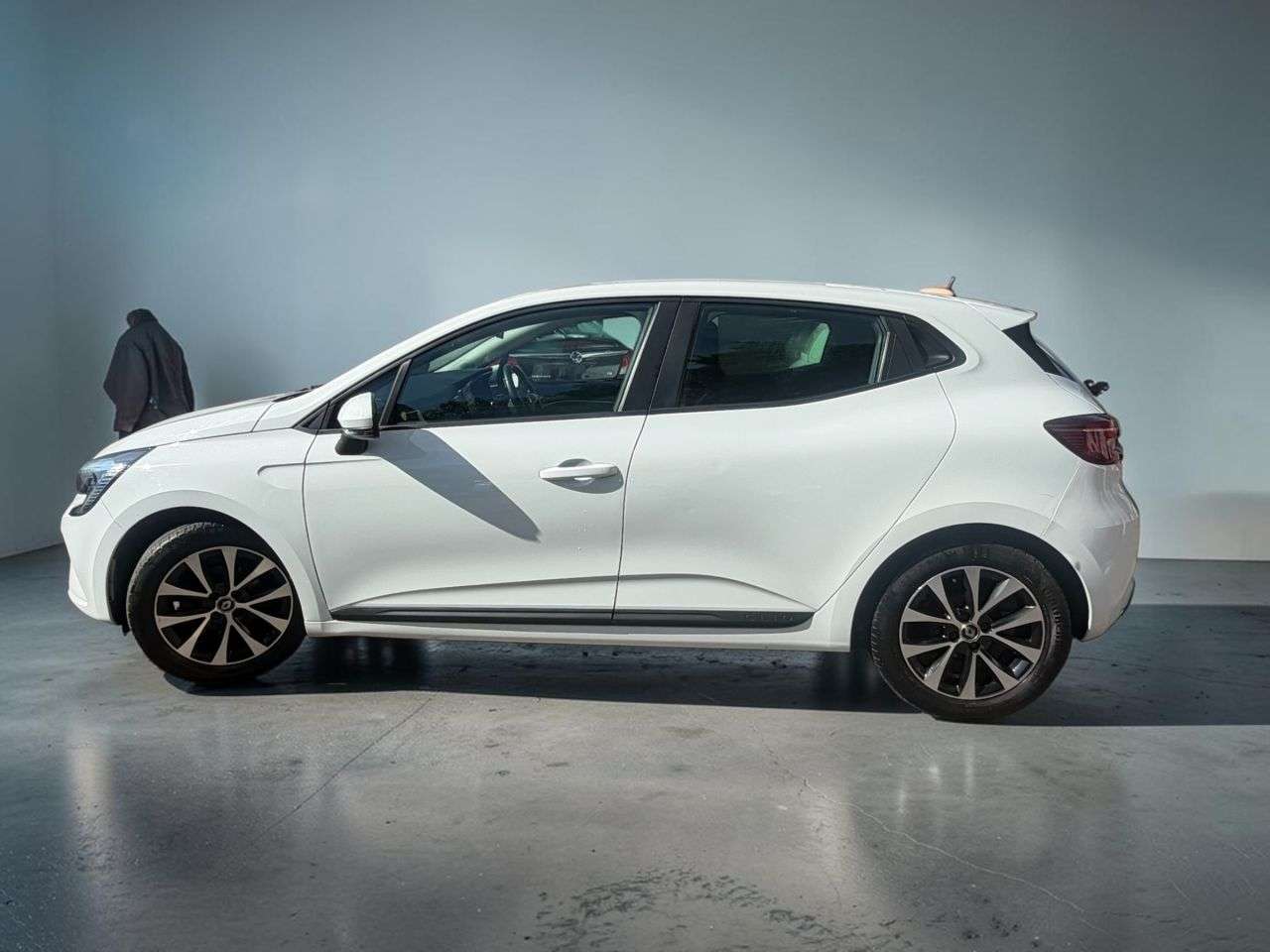 2021 RENAULT CLIO 2021 RENAULT CLIO
