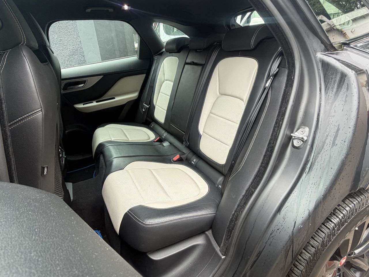 2018 JAGUAR F-PACE 2018 JAGUAR F-PACE