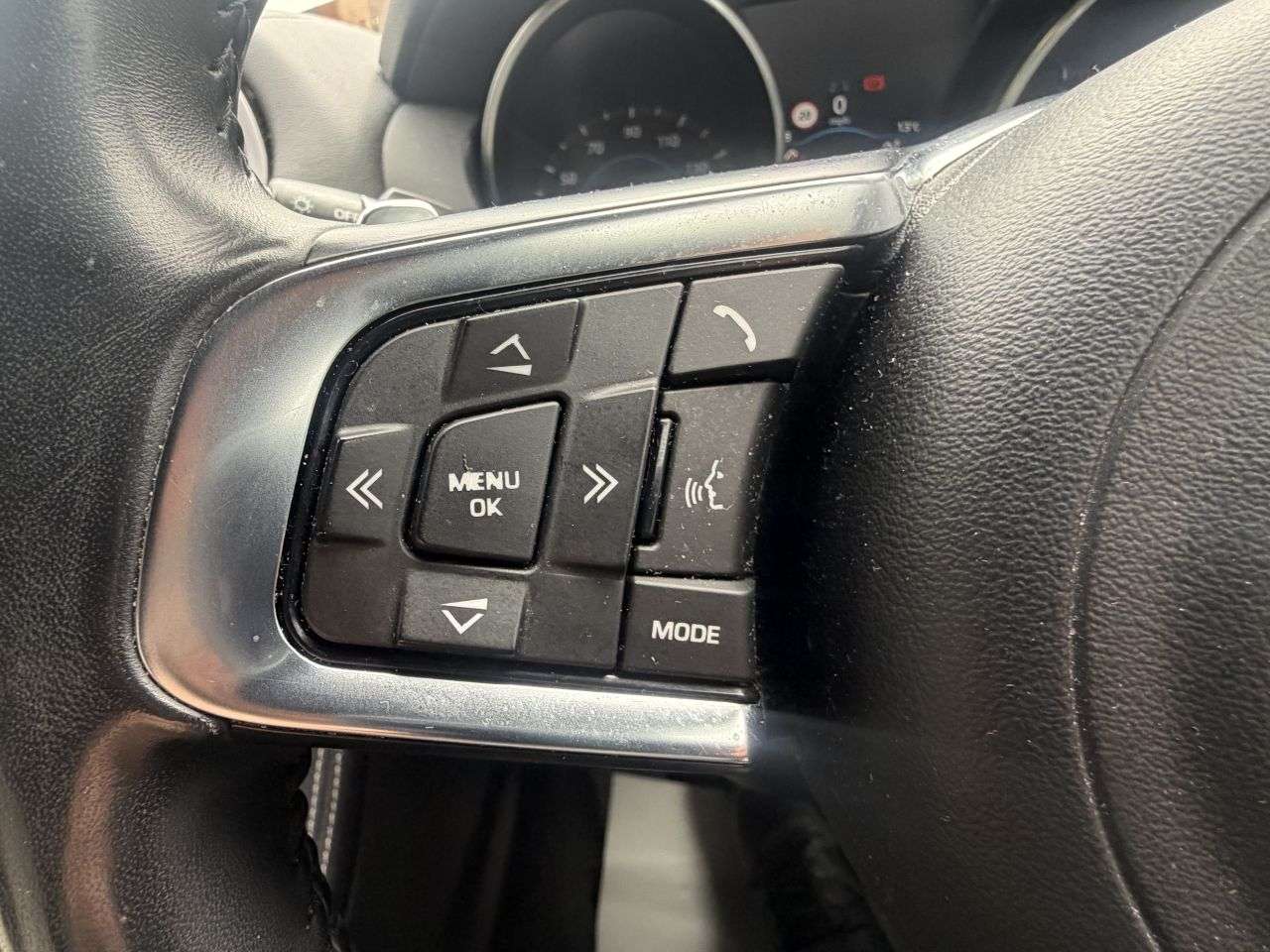 2018 JAGUAR F-PACE 2018 JAGUAR F-PACE