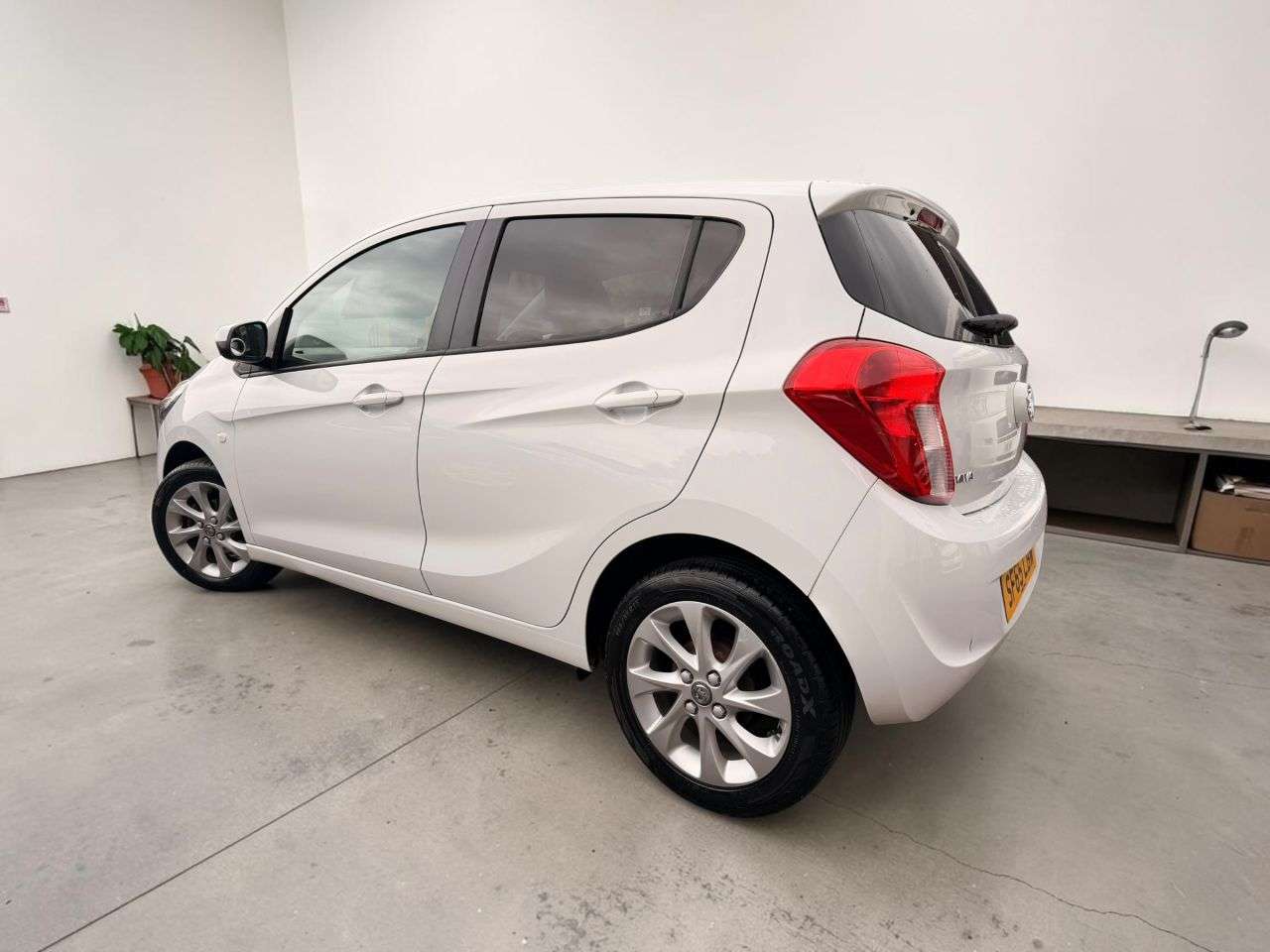 A 2016 VAUXHALL VIVA 1.0i SL Hatchback 5dr Petrol Manual Euro 6 (75 ps) *** ONLY 62K MILES FROM A 2016 VAUXHALL VIVA 1.0i SL Hatchback 5dr Petrol Manual Euro 6 (75 ps) *** ONLY 62K MILES FROM