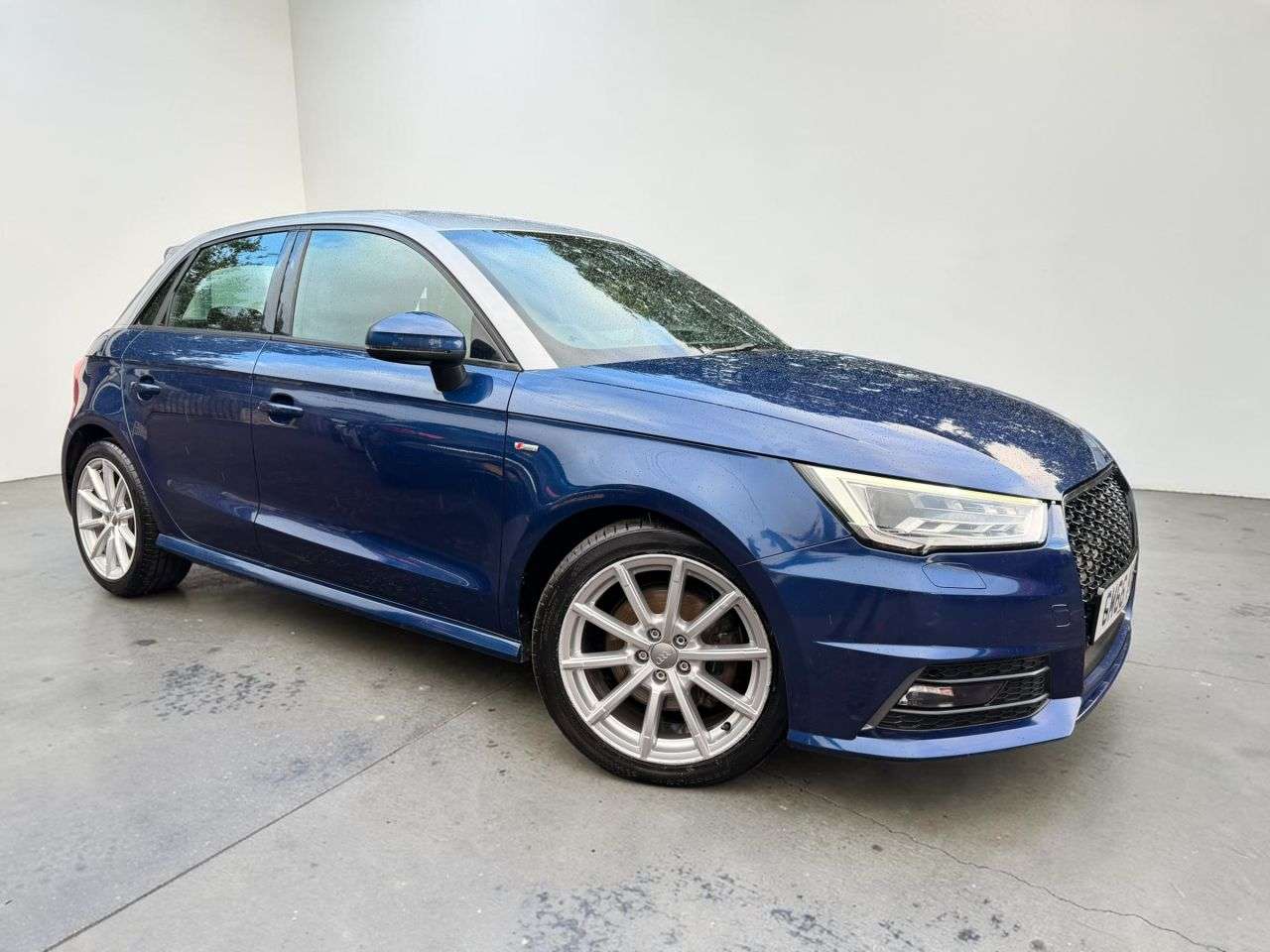 A 2017 AUDI A1 1.4 TFSI S line Sportback 5dr Petrol Manual Euro 6 (s/s) (125 ps) A 2017 AUDI A1 1.4 TFSI S line Sportback 5dr Petrol Manual Euro 6 (s/s) (125 ps)