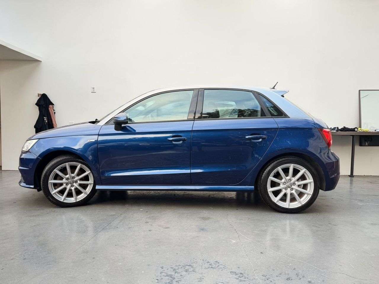 A 2017 AUDI A1 1.4 TFSI S line Sportback 5dr Petrol Manual Euro 6 (s/s) (125 ps) A 2017 AUDI A1 1.4 TFSI S line Sportback 5dr Petrol Manual Euro 6 (s/s) (125 ps)