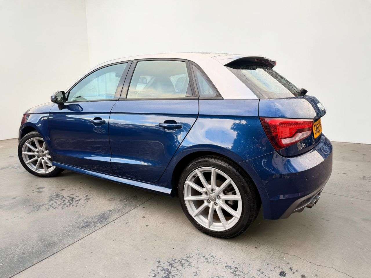 A 2017 AUDI A1 1.4 TFSI S line Sportback 5dr Petrol Manual Euro 6 (s/s) (125 ps) A 2017 AUDI A1 1.4 TFSI S line Sportback 5dr Petrol Manual Euro 6 (s/s) (125 ps)
