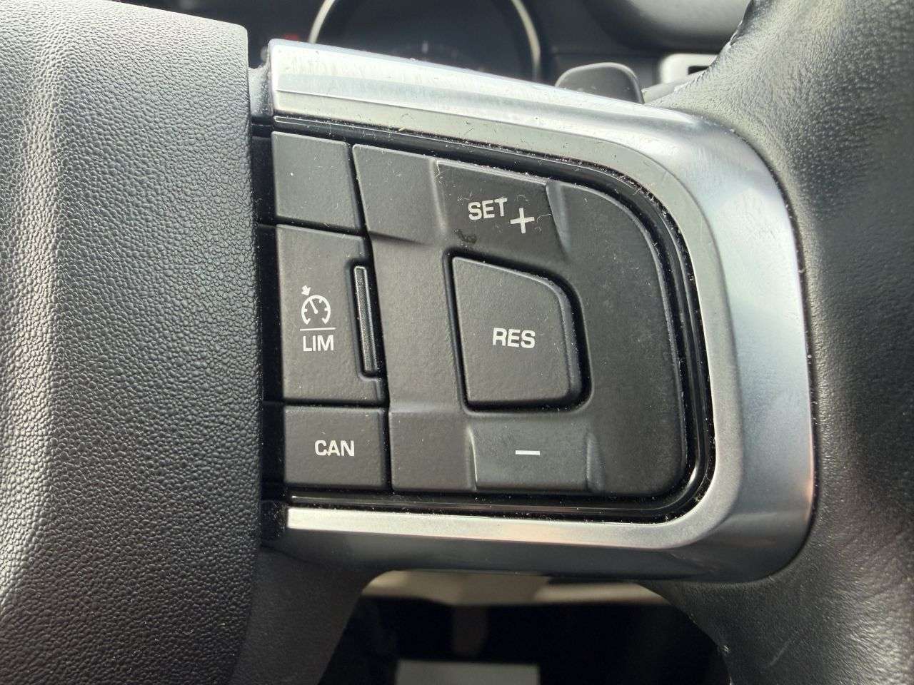 2018 LAND ROVER DISCOVERY SPORT 2018 LAND ROVER DISCOVERY SPORT