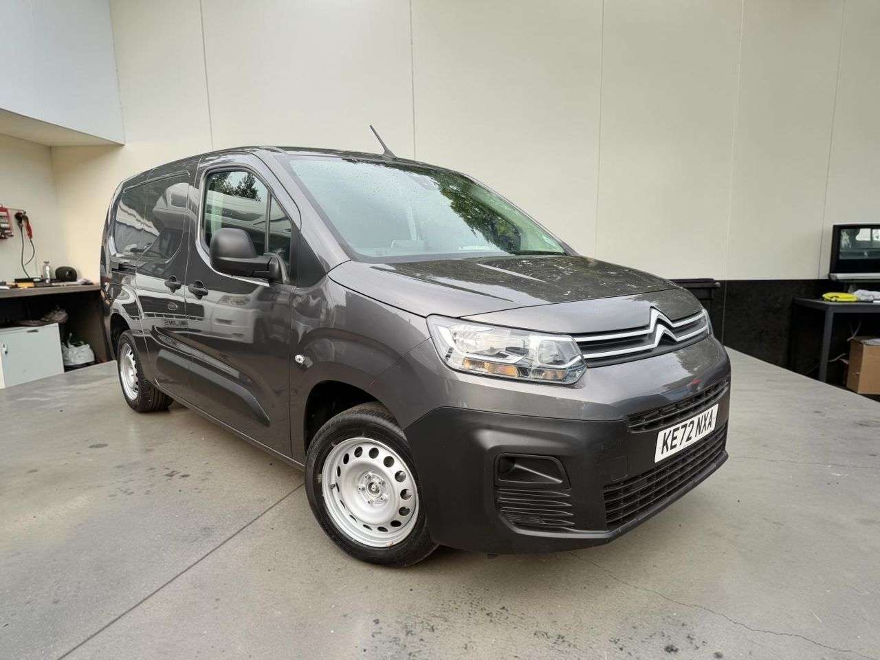 A 2023 CITROEN BERLINGO 1.5 BlueHDi 850 Enterprise XL Edition Crew Van Double Cab 6dr Diesel Manual A 2023 CITROEN BERLINGO 1.5 BlueHDi 850 Enterprise XL Edition Crew Van Double Cab 6dr Diesel Manual
