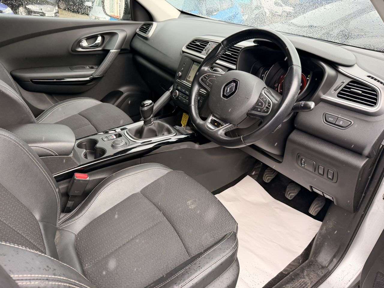 2016 RENAULT KADJAR 2016 RENAULT KADJAR