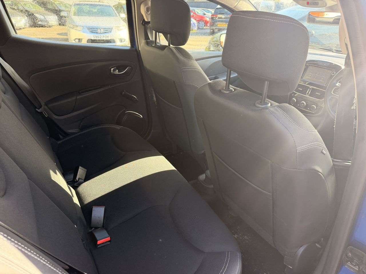 2017 RENAULT CLIO 2017 RENAULT CLIO