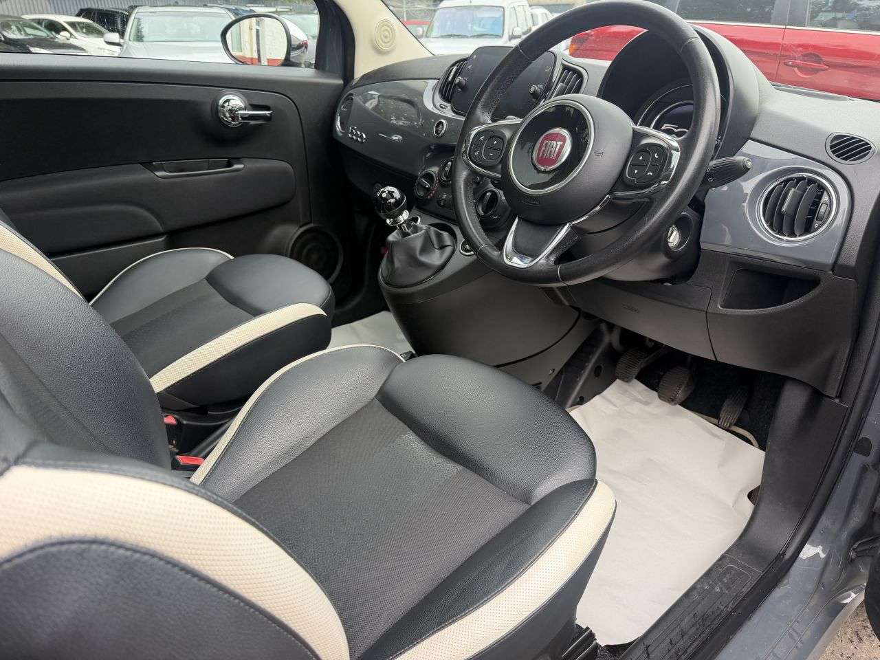 2018 FIAT 500 2018 FIAT 500