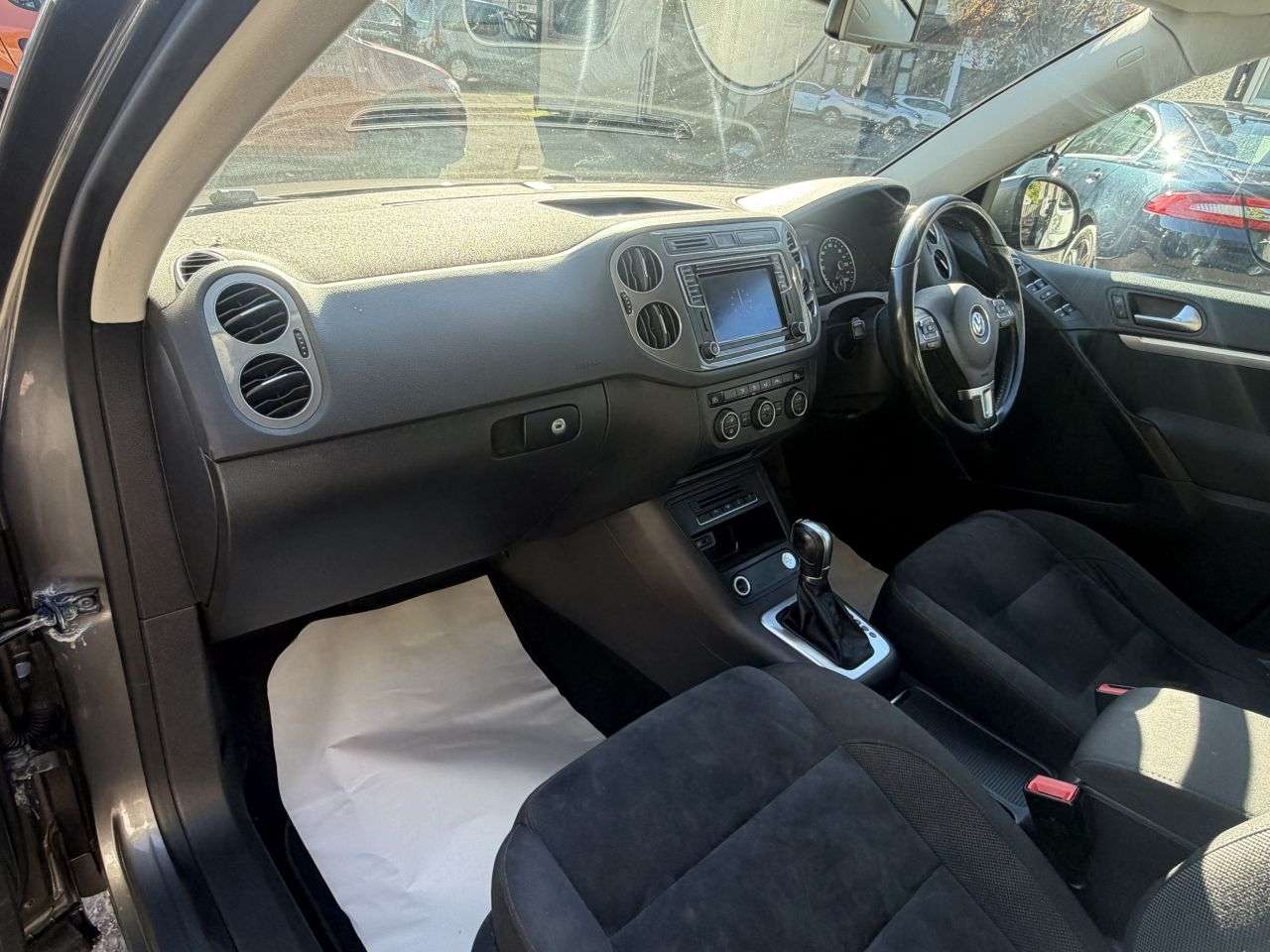 2015 VOLKSWAGEN TIGUAN 2015 VOLKSWAGEN TIGUAN