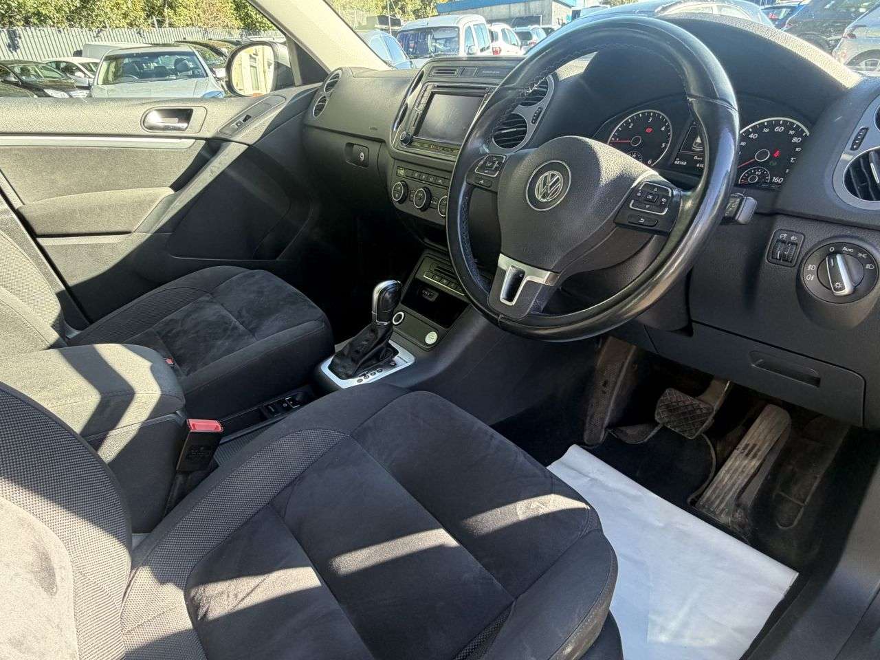 2015 VOLKSWAGEN TIGUAN 2015 VOLKSWAGEN TIGUAN