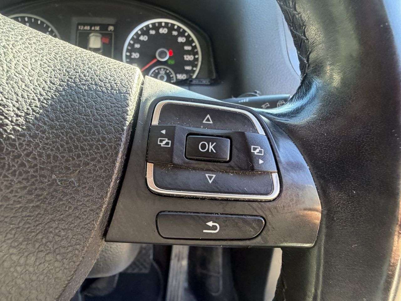 2015 VOLKSWAGEN TIGUAN 2015 VOLKSWAGEN TIGUAN