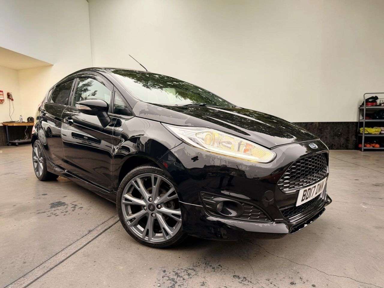 A 2017 FORD FIESTA 1.0T EcoBoost ST-Line Hatchback 5dr Petrol Manual Euro 6 (s/s) (100 ps) *** A 2017 FORD FIESTA 1.0T EcoBoost ST-Line Hatchback 5dr Petrol Manual Euro 6 (s/s) (100 ps) ***