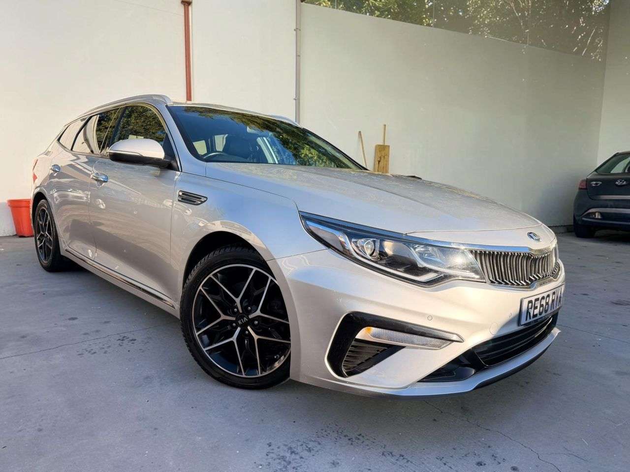 A 2018 KIA OPTIMA 1.6 CRDi 3 Sportswagon 5dr Diesel Manual Euro 6 (s/s) (134 bhp) !!!!! LOW M A 2018 KIA OPTIMA 1.6 CRDi 3 Sportswagon 5dr Diesel Manual Euro 6 (s/s) (134 bhp) !!!!! LOW M