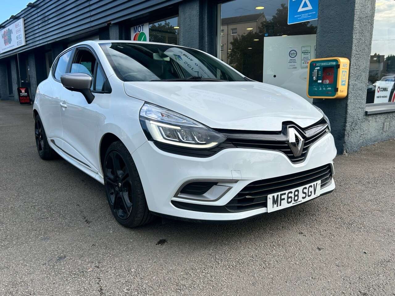 2018 RENAULT CLIO 2018 RENAULT CLIO