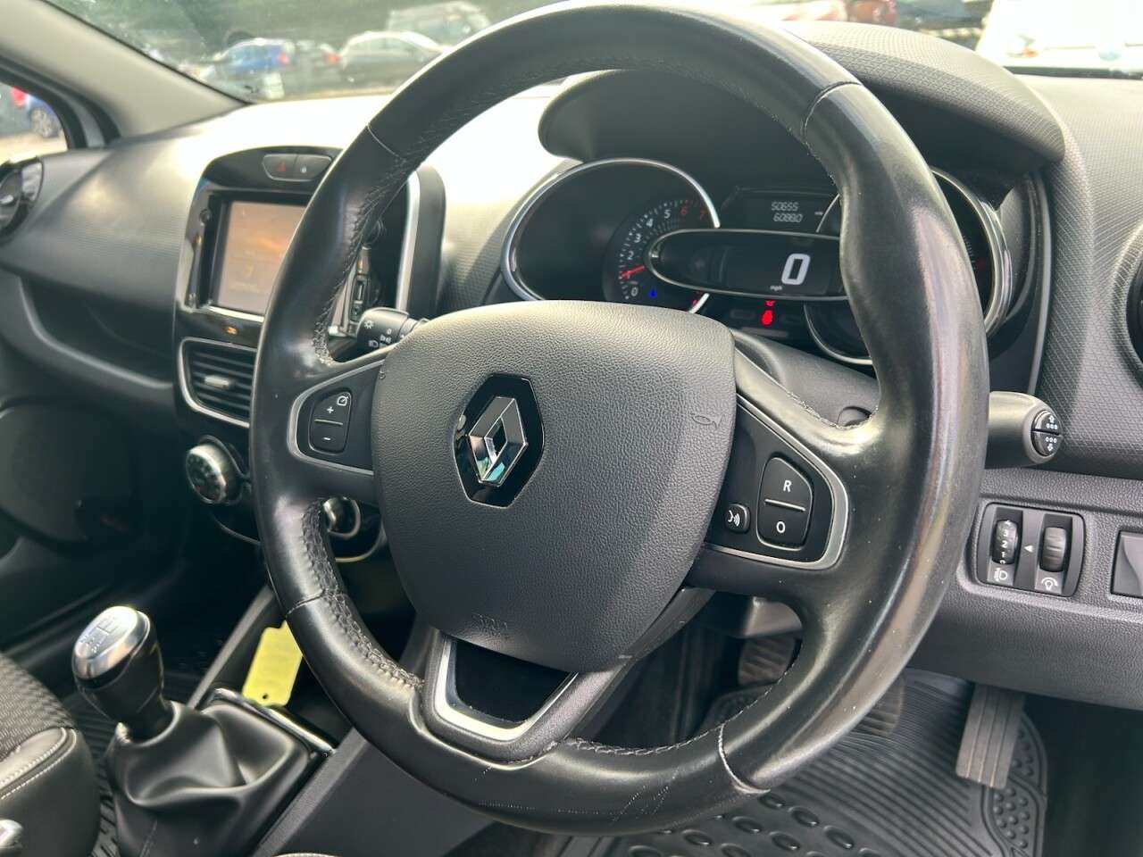 2018 RENAULT CLIO 2018 RENAULT CLIO