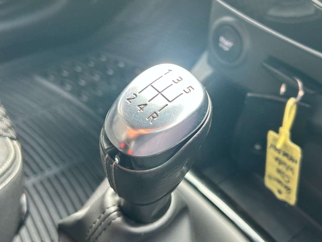 2018 RENAULT CLIO 2018 RENAULT CLIO