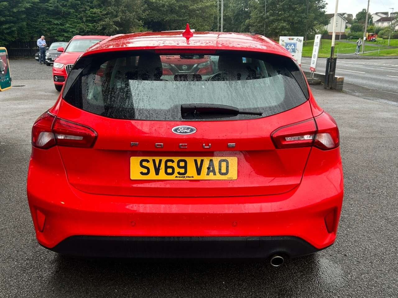 A 2019 FORD FOCUS 1.0T EcoBoost Titanium Hatchback 5dr Petrol Manual Euro 6 (s/s) (125 ps) A 2019 FORD FOCUS 1.0T EcoBoost Titanium Hatchback 5dr Petrol Manual Euro 6 (s/s) (125 ps)