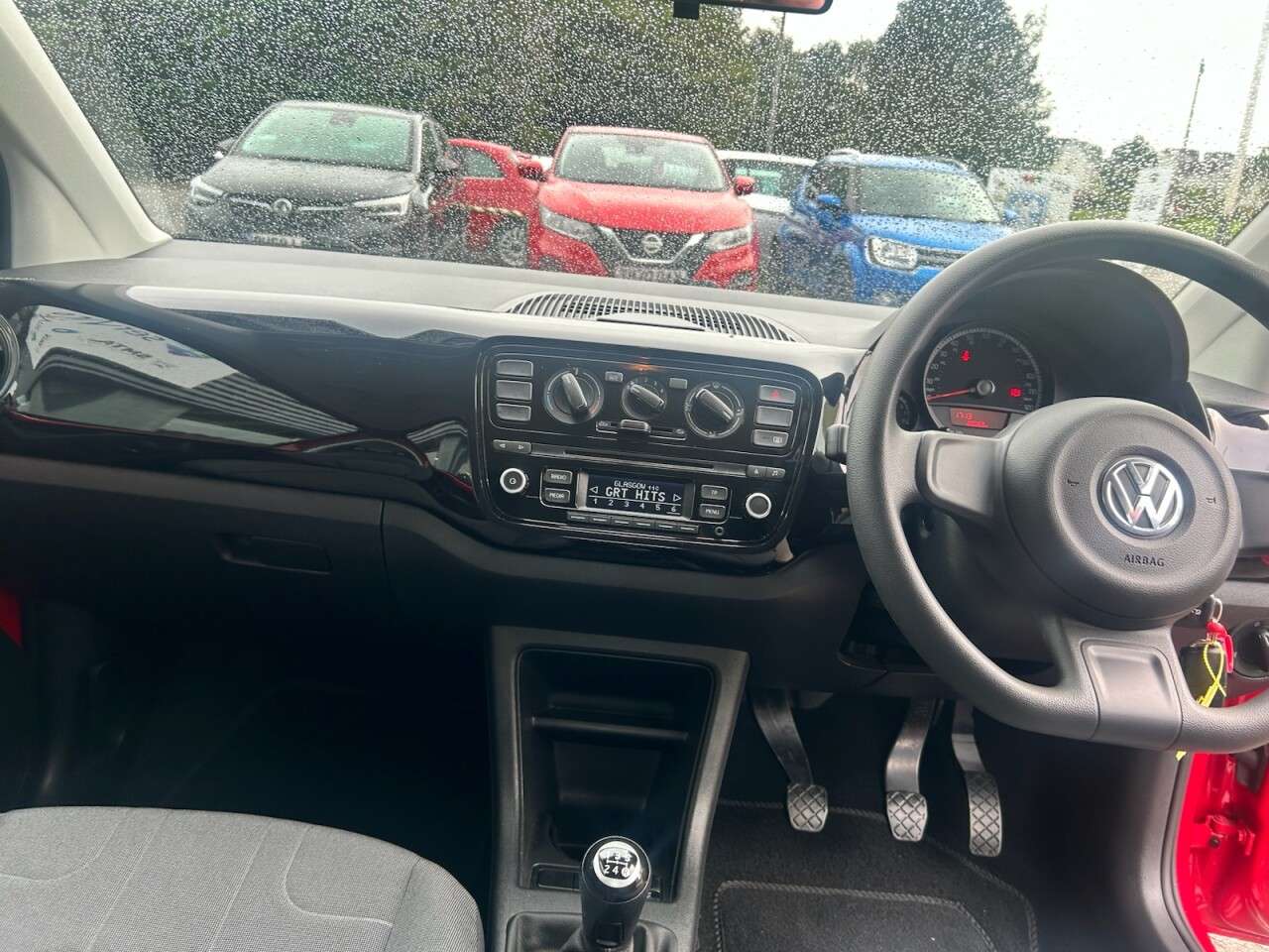 2015 VOLKSWAGEN UP! 2015 VOLKSWAGEN UP!