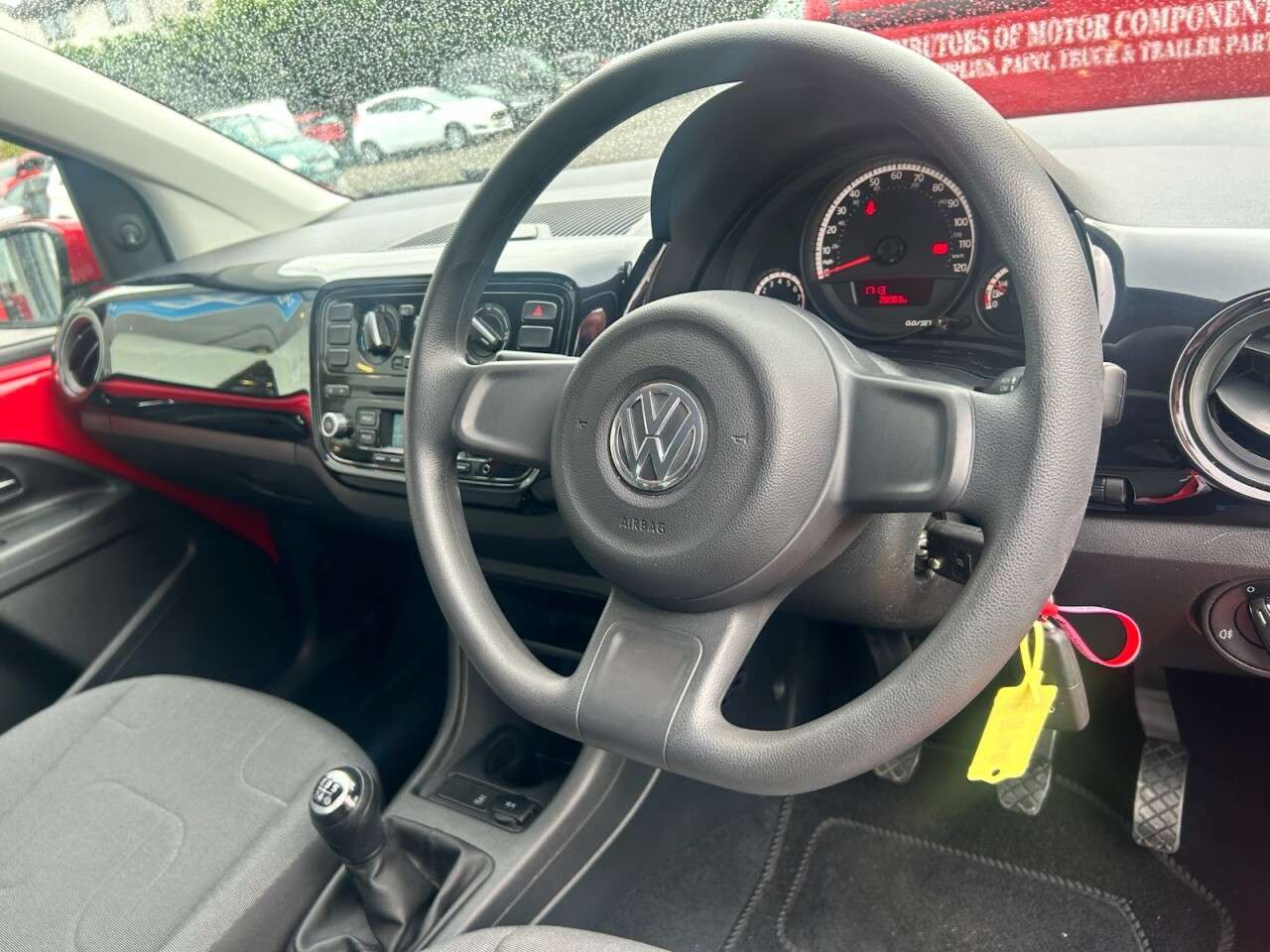 2015 VOLKSWAGEN UP! 2015 VOLKSWAGEN UP!