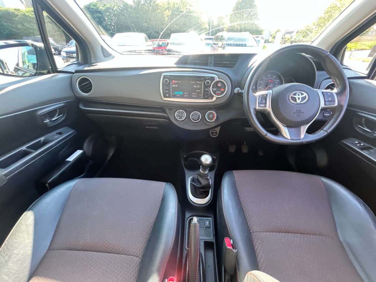 2012 TOYOTA YARIS 2012 TOYOTA YARIS