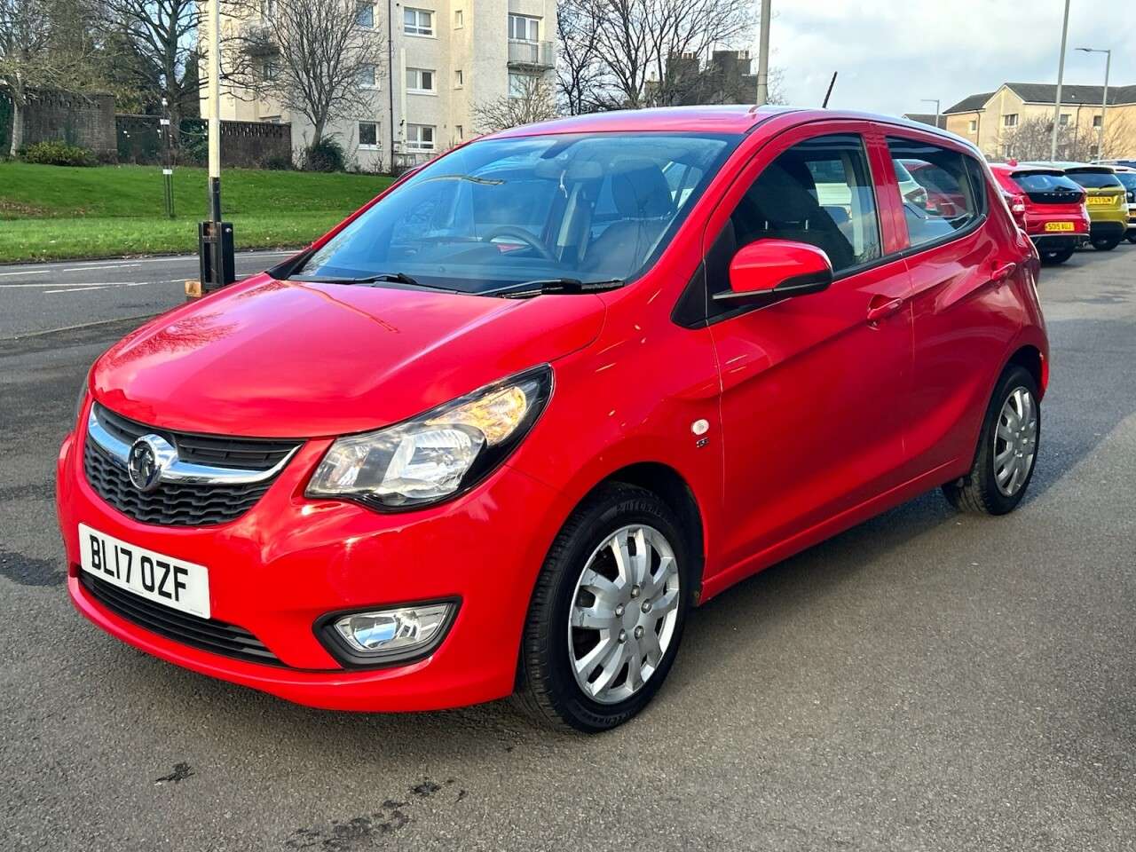 A 2017 VAUXHALL VIVA 1.0i SE Hatchback 5dr Petrol Manual Euro 6 (a/c) (75 ps) A 2017 VAUXHALL VIVA 1.0i SE Hatchback 5dr Petrol Manual Euro 6 (a/c) (75 ps)