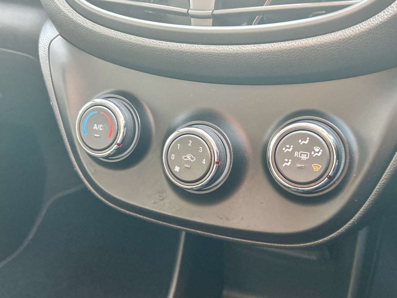 2017 VAUXHALL VIVA 2017 VAUXHALL VIVA