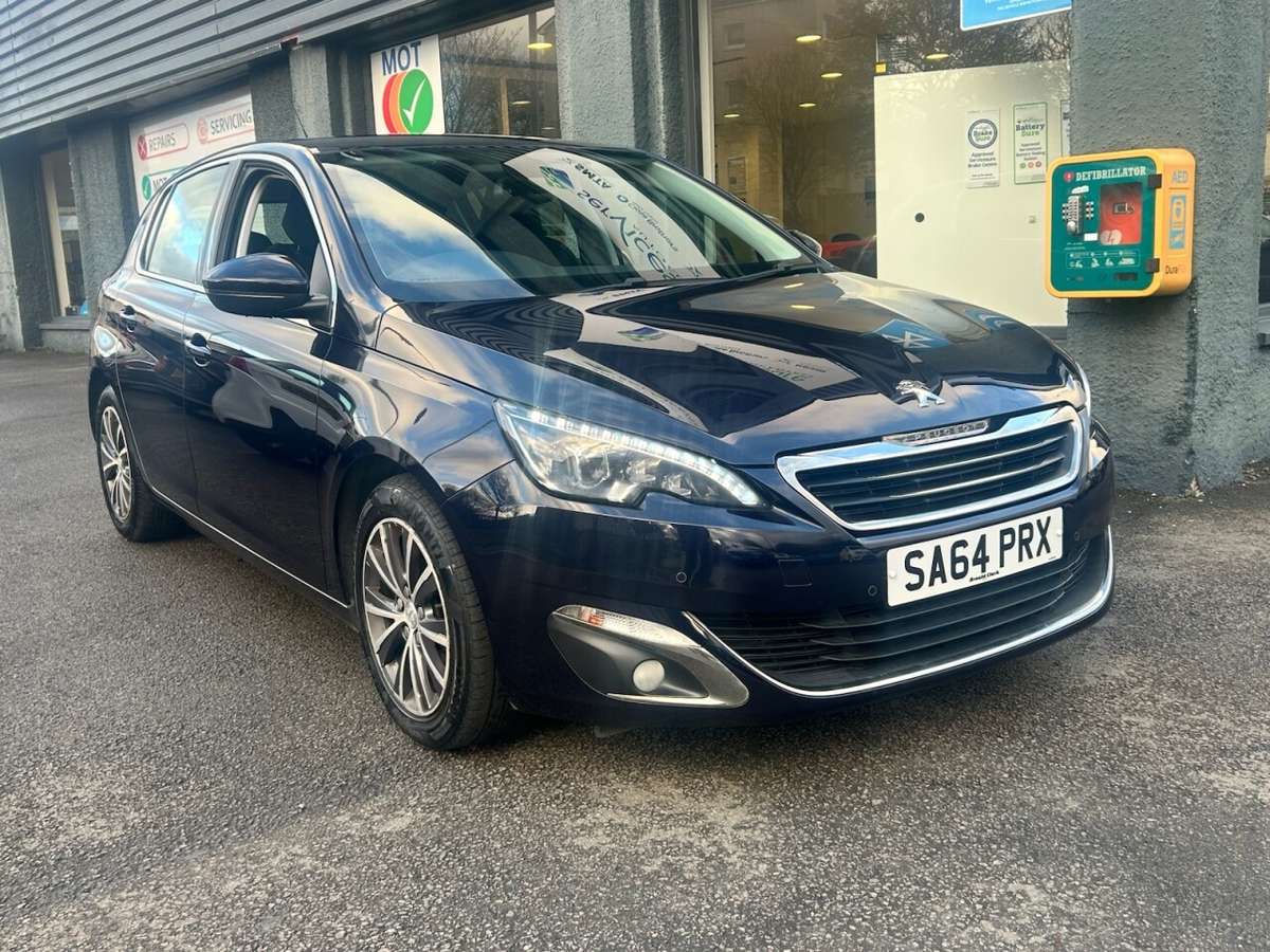 Check out this Peugeot 308 2014 Diesel Manual