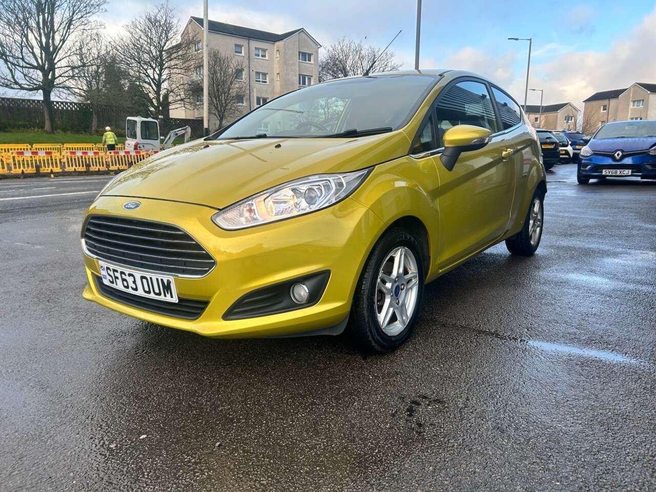 A 2013 FORD FIESTA 1.25 Zetec Hatchback 3dr Petrol Manual Euro 5 (82 ps) A 2013 FORD FIESTA 1.25 Zetec Hatchback 3dr Petrol Manual Euro 5 (82 ps)