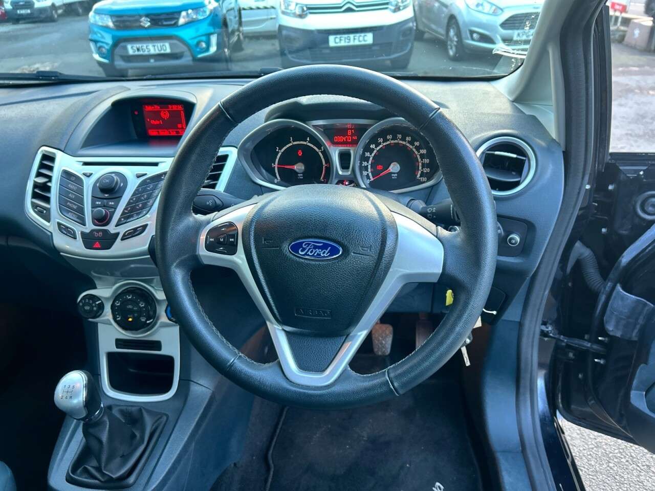 2011 FORD FIESTA 2011 FORD FIESTA