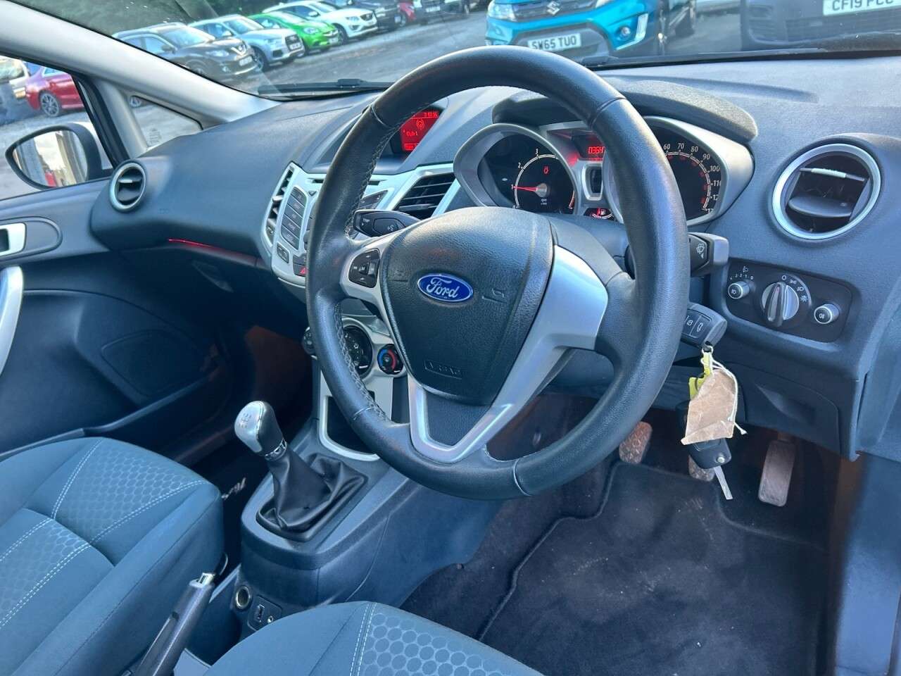 2011 FORD FIESTA 2011 FORD FIESTA