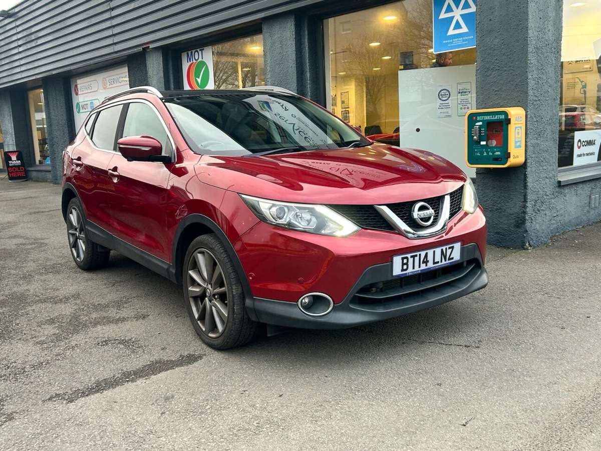 Check out this Nissan Qashqai 2014 Petrol Manual