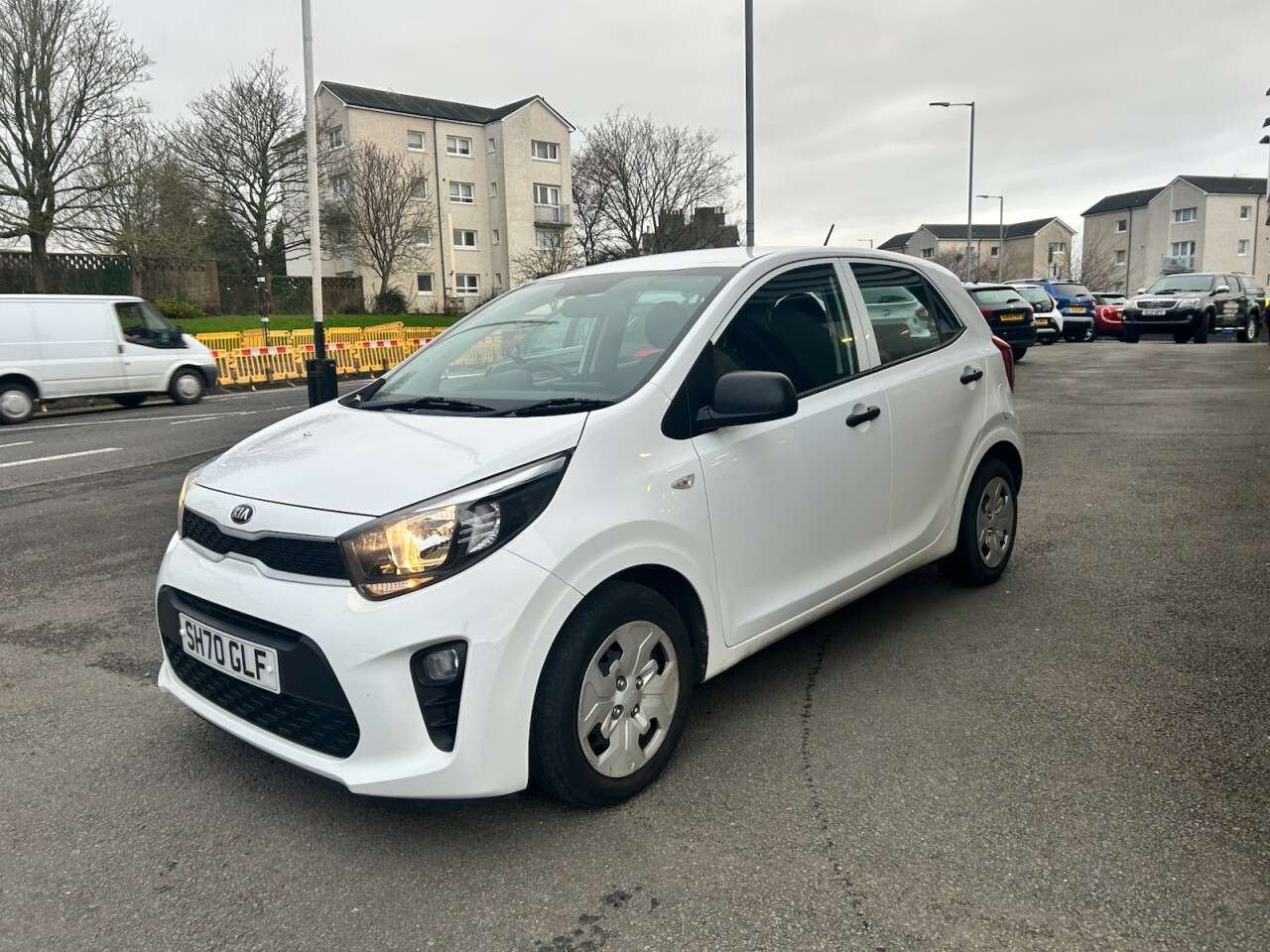 A 2020 KIA PICANTO 1.0 1 Hatchback 5dr Petrol Manual Euro 6 (s/s) (66 bhp) A 2020 KIA PICANTO 1.0 1 Hatchback 5dr Petrol Manual Euro 6 (s/s) (66 bhp)