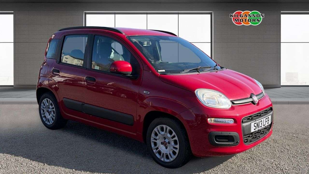 A 2013 FIAT PANDA 1.2 Easy Hatchback 5dr Petrol Manual Euro 5 (69 bhp) A 2013 FIAT PANDA 1.2 Easy Hatchback 5dr Petrol Manual Euro 5 (69 bhp)