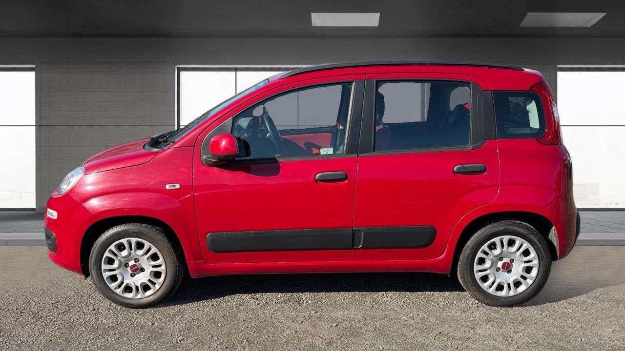 A 2013 FIAT PANDA 1.2 Easy Hatchback 5dr Petrol Manual Euro 5 (69 bhp) A 2013 FIAT PANDA 1.2 Easy Hatchback 5dr Petrol Manual Euro 5 (69 bhp)