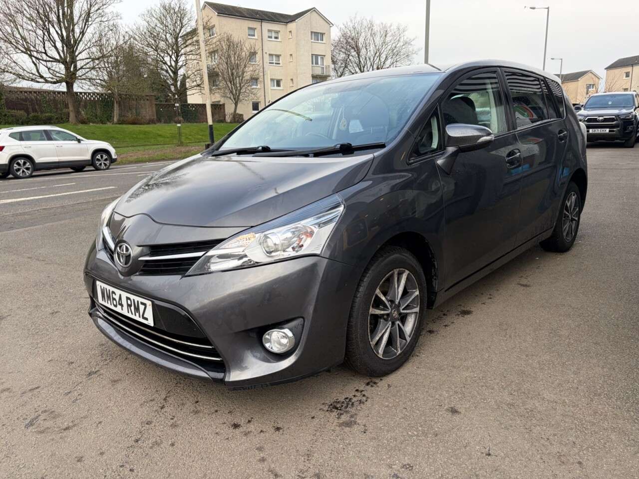 A 2014 TOYOTA VERSO 1.6 V-Matic Icon MPV 5dr Petrol Manual Euro 5 Euro 5 (132 ps) A 2014 TOYOTA VERSO 1.6 V-Matic Icon MPV 5dr Petrol Manual Euro 5 Euro 5 (132 ps)
