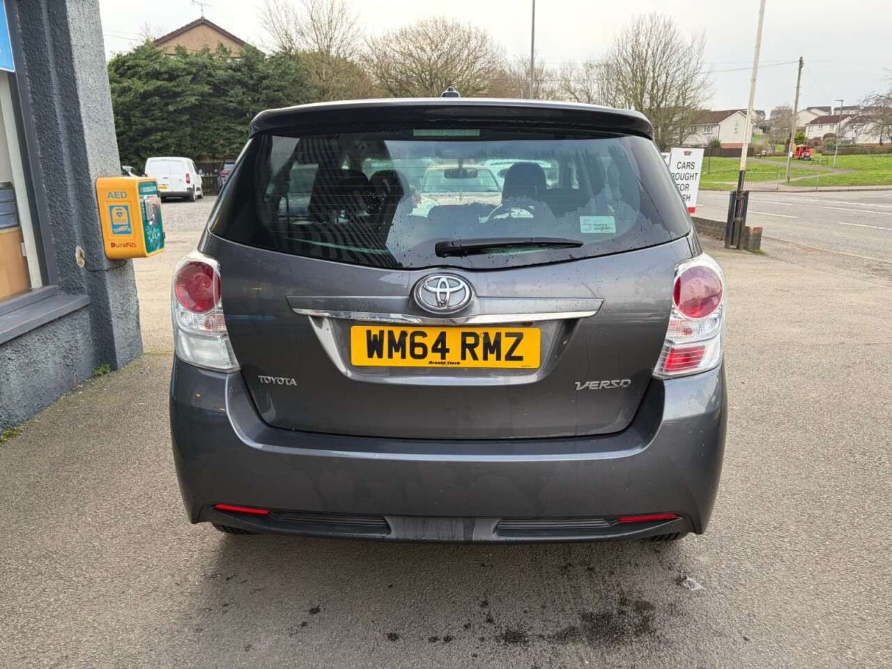 A 2014 TOYOTA VERSO 1.6 V-Matic Icon MPV 5dr Petrol Manual Euro 5 Euro 5 (132 ps) A 2014 TOYOTA VERSO 1.6 V-Matic Icon MPV 5dr Petrol Manual Euro 5 Euro 5 (132 ps)