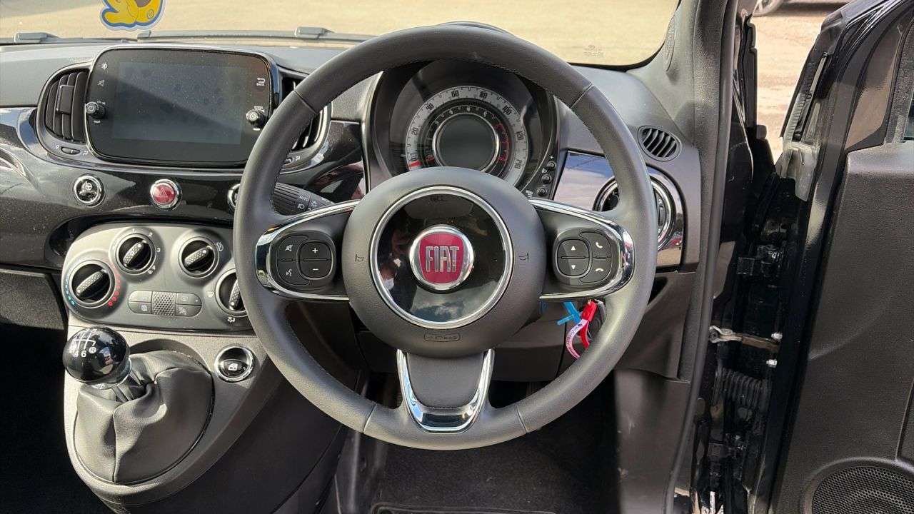 2022 FIAT 500 2022 FIAT 500
