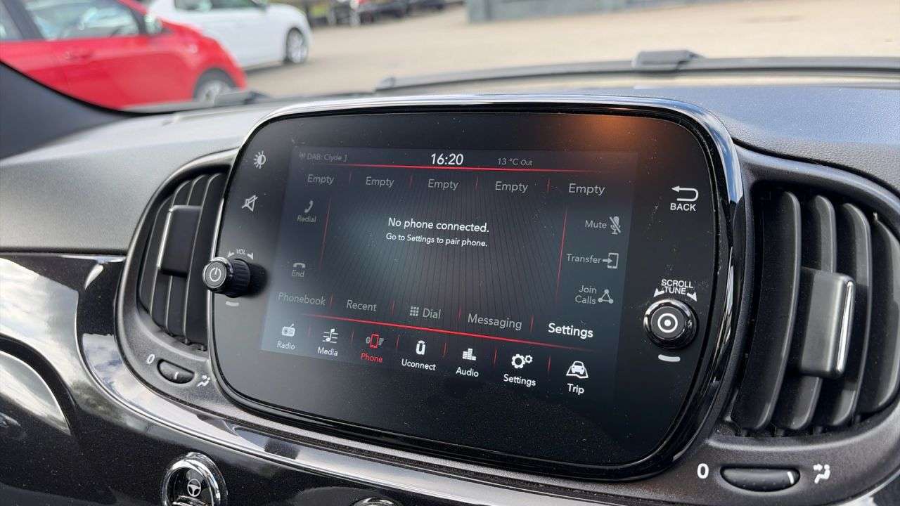 2022 FIAT 500 2022 FIAT 500