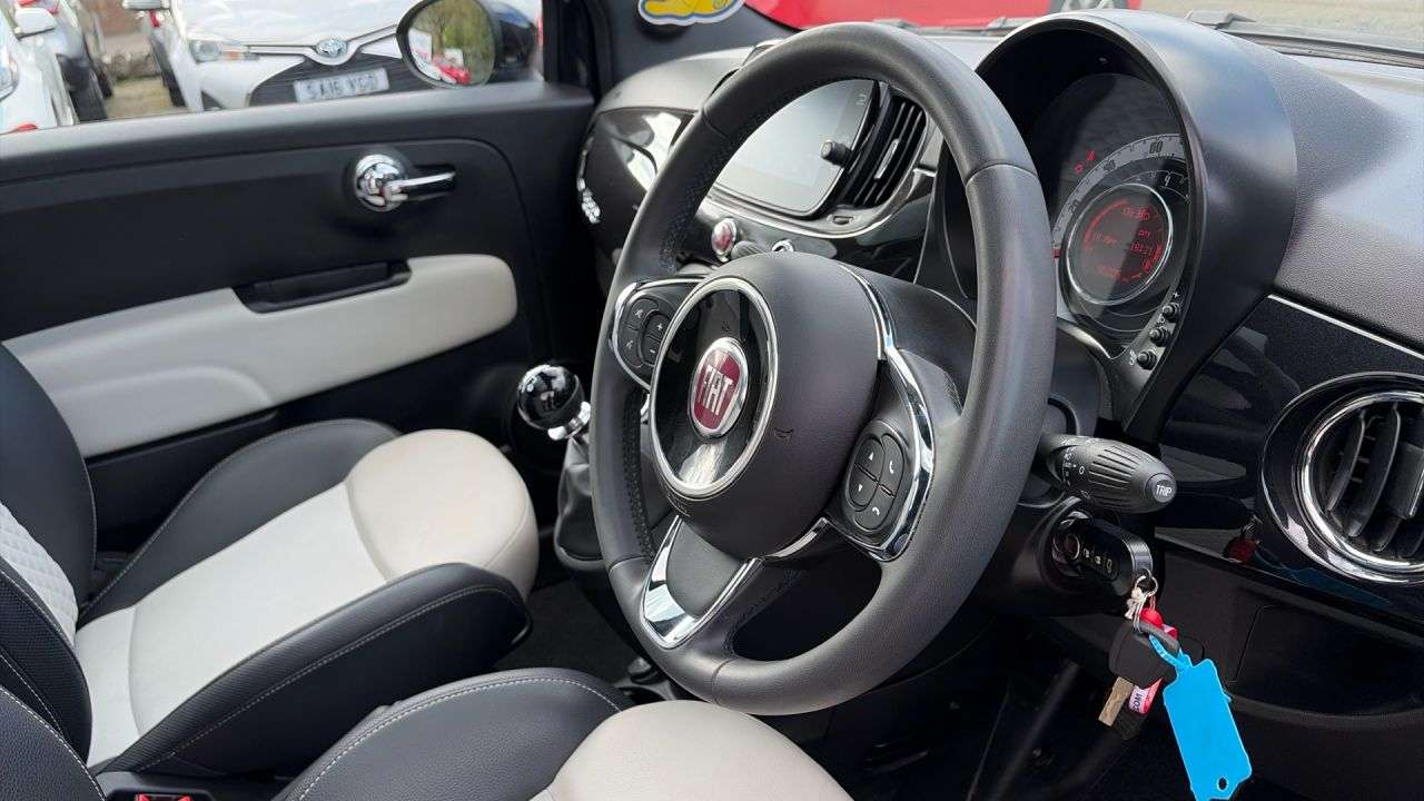 2022 FIAT 500 2022 FIAT 500