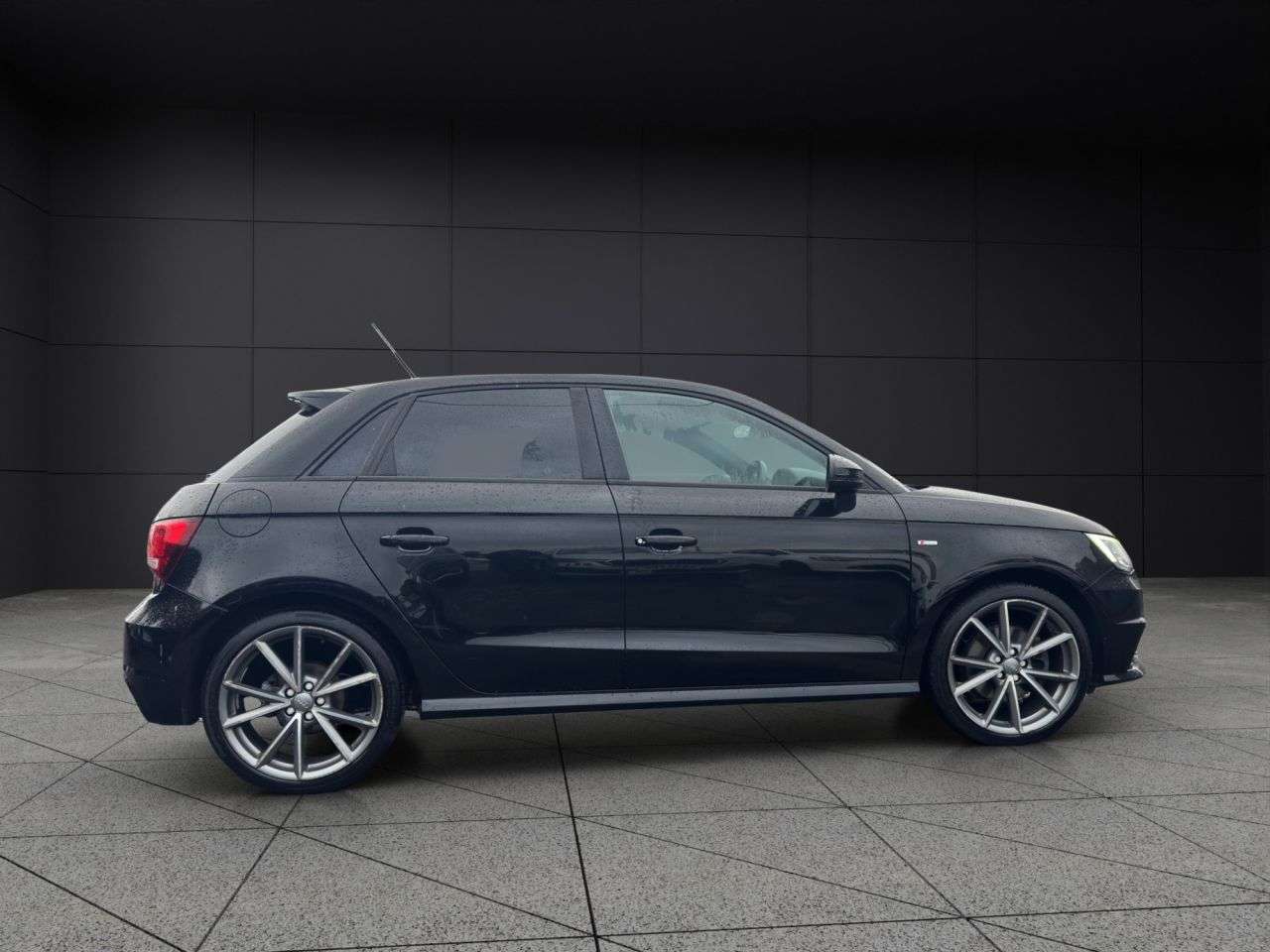 2017 AUDI A1 2017 AUDI A1