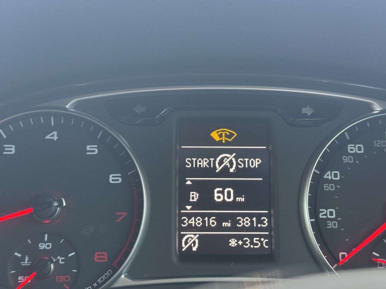 2017 AUDI A1 2017 AUDI A1