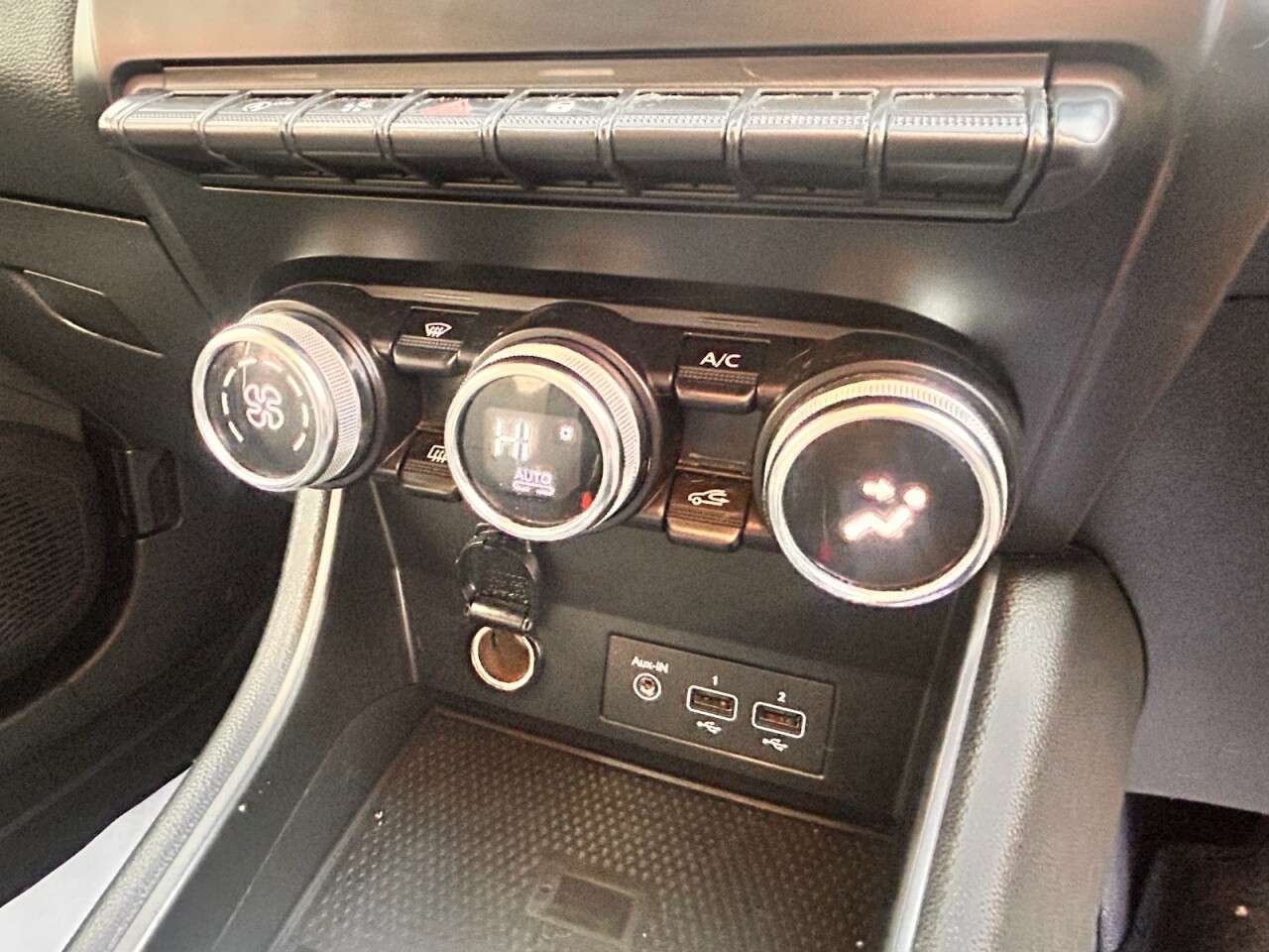 2020 RENAULT CAPTUR 2020 RENAULT CAPTUR