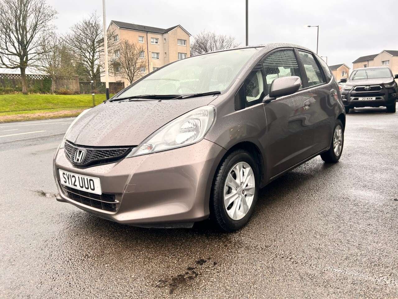 A 2012 HONDA JAZZ 1.4 i-VTEC ES Hatchback 5dr Petrol Manual Euro 5 (99 ps) A 2012 HONDA JAZZ 1.4 i-VTEC ES Hatchback 5dr Petrol Manual Euro 5 (99 ps)