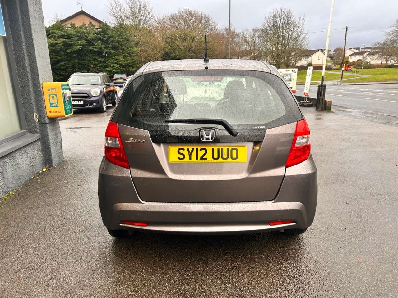 A 2012 HONDA JAZZ 1.4 i-VTEC ES Hatchback 5dr Petrol Manual Euro 5 (99 ps) A 2012 HONDA JAZZ 1.4 i-VTEC ES Hatchback 5dr Petrol Manual Euro 5 (99 ps)