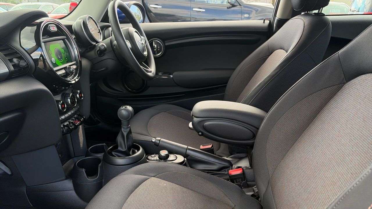 2019 MINI HATCH 2019 MINI HATCH