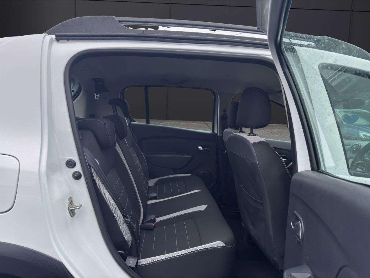 2017 DACIA SANDERO STEPWAY 2017 DACIA SANDERO STEPWAY